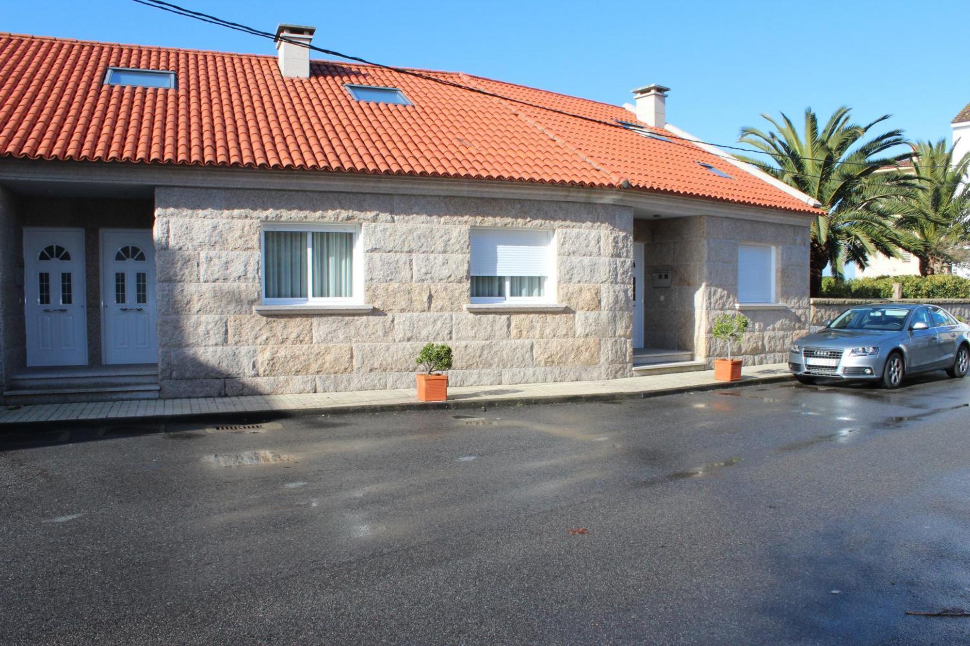 Duplex Playa De Rons Apartment O Grove Exterior photo